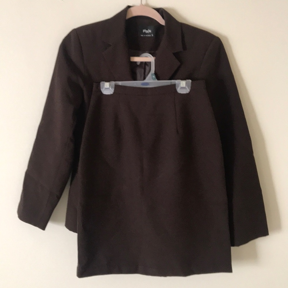 Brown blazer & skirt set